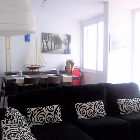 Mit Privatpool Fuer 6 Personen Ca 150 Qm In Son Serra De Marina, Mallorca Nordkueste Von Mallorca Ferienhaus